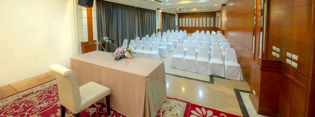 Chakungrao Riverview Hotel Kamphaeng Phet Dış mekan fotoğraf