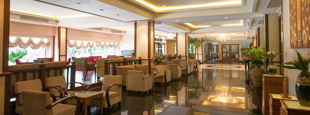 Chakungrao Riverview Hotel Kamphaeng Phet Dış mekan fotoğraf