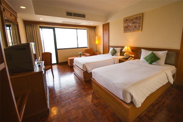 Chakungrao Riverview Hotel Kamphaeng Phet Dış mekan fotoğraf